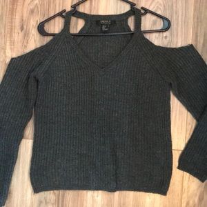 Shoulder cut out sweater